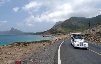 Tháng Tư về thăm Côn Đảo