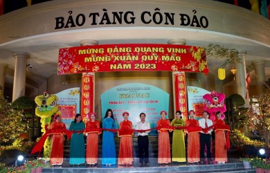 TRIỄN LÃM SẮC XUÂN TRÊN QUÊ HƯƠNG CÔN ĐẢO