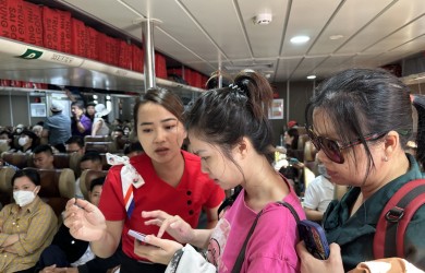 Tàu cao tốc Vũng Tàu - Côn Đảo ngày đầu hoạt động trở lại