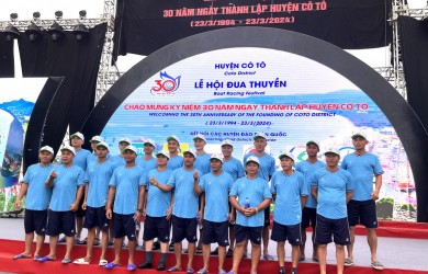 Huyện Côn Đảo ra quân tham gia lễ hội đua thuyền truyền thống được tổ chức tại tỉnh Quảng Ninh