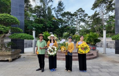 Côn Đảo kêu gọi người dân, du khách chung tay nói không với cúng, đốt hàng mã