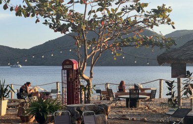 Tái Sinh Zone Côn Đảo - Nơi rác thải nhựa được tái sinh cùng dấu ấn hoàng hôn