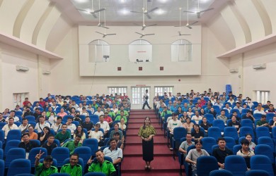 Huyện Côn Đảo phối hợp tổ chức Lớp Bồi dưỡng kỹ năng giao tiếp và Ứng xử văn minh du lịch trong Khu du lịch quốc gia Côn Đảo năm 2024