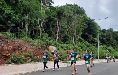 Côn Đảo tổ chức Giải Việt dã mở rộng lần thứ I năm 2024 tại Lễ hội truyền thống Lễ giỗ bà Phi Yến lần thứ 239 năm 2024